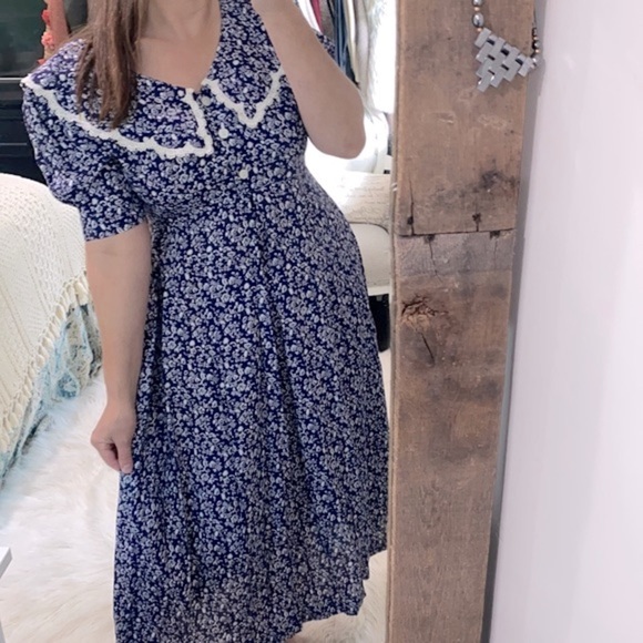 Vintage blue and white maxi dress with Peter Pan collar size 12 - Picture 1 of 11